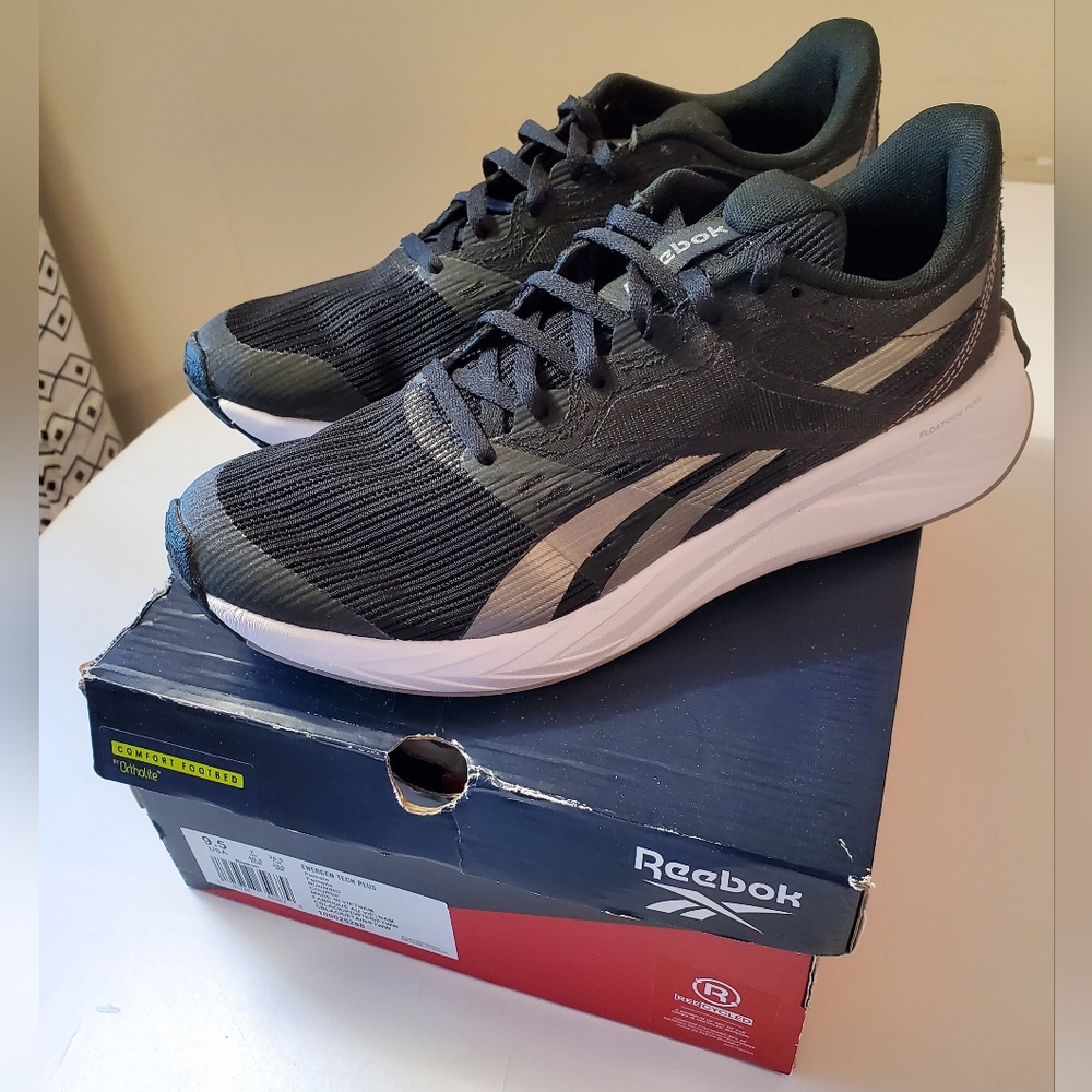 Reebok Evergen Tech Plus Women's Running Shoes Size 9.5